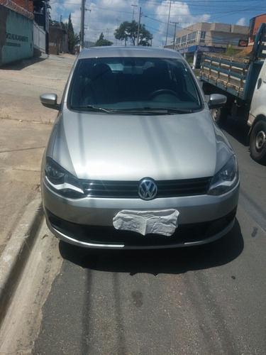 Volkswagen Fox 1.6 Vht Total Flex 5p 2013