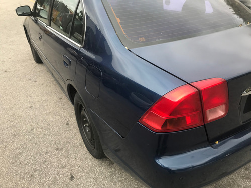 Honda Civic 1.7 Lx 4p