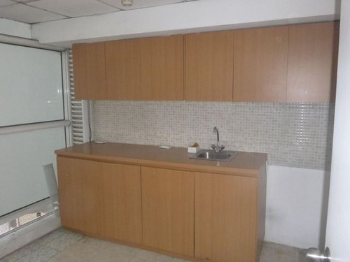 Imagen 15 de 17 de Mls #20-24236 Oficina Alquiler Sabana Grande. Cc El Recreo Me