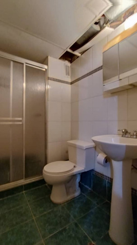 Imagen 9 de 13 de Apartamento En Venta En Catia La Mar Con Vista Al Mar La Guaira