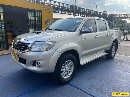 Toyota Hilux Vigo Srv 3.0 Mt 4x4 Diesel