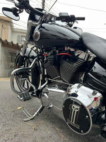 Harley-davidson Softail Breakout 2015 Com 13k Acess+pç Orig.