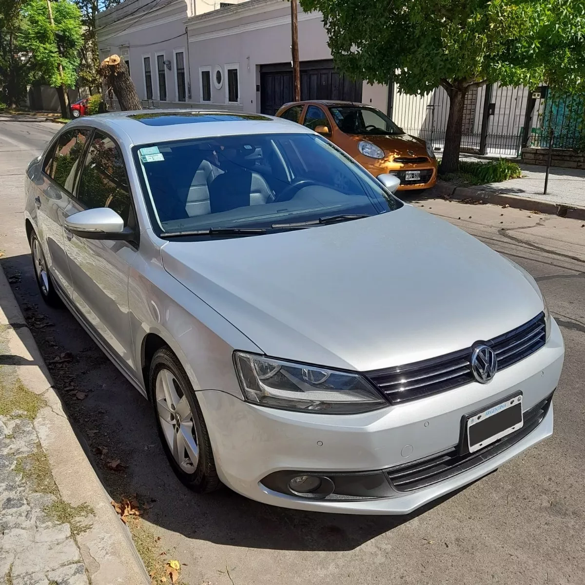 Volkswagen Vento 2.5 Luxury 170cv