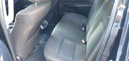 Toyota Hilux 2.8 Cd Srv 177cv 4x4 At 2016