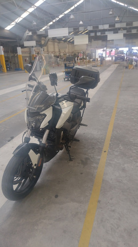 Bajaj Dominar 400