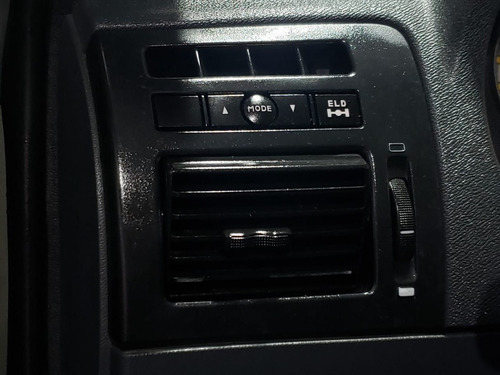 Imagem 9 de 18 de Fiat Strada 1.8 Mpi Adventure Locker Ce 16v