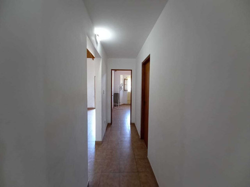 Venta Casa 4amb + 2 Deptos Calle 4 E/ 49 Y 50 Santa Teresita