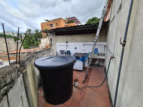Imagen 11 de 29 de Ls Vende Casa Los Palos Grandes 232454