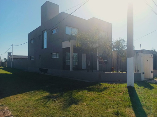 Casa 4 Dormi C/ Pileta-quincho Venta Luis Palacios