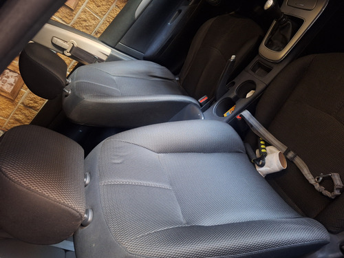 Nissan Sentra 1.8 Sense Mt