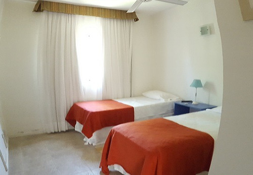 Carilo Alquiler Temporario 2024-2025 Departamento Tipo Casa, Pileta Climatizada, Fines De Semana