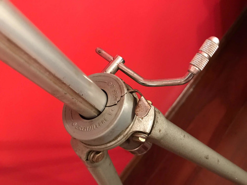 Tripé Gitzo Cremaillere 1 Super + Cabeça Gitzo R2 Manfrotto (Usado)