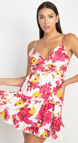 Vestido Rosa Con Flores 