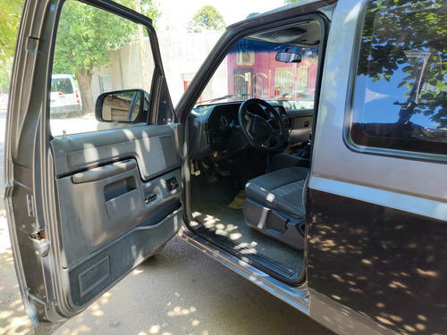 Ford F-100 Supercab
