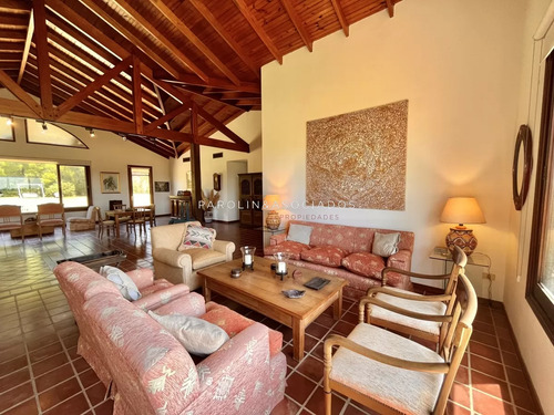 Hermosa Chacra En Venta A Minutos De Punta Del Este.
