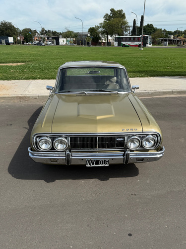 Ford Falcon
