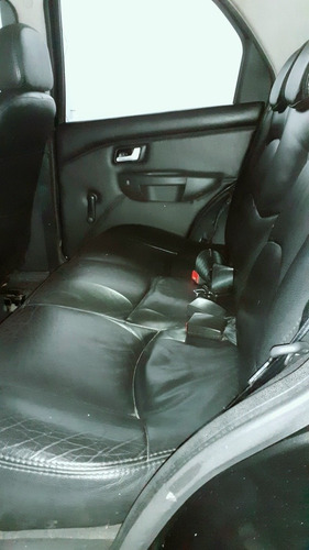 Imagem 10 de 11 de Fiat Siena 2011 1.4 El Flex 4p
