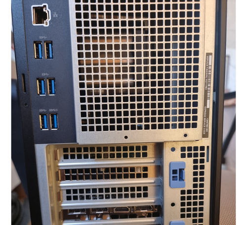 Dell T5820 Xeon3.6ghz32gb256gbssd Asusgtx1080 950w Cad Gamer (Usado)