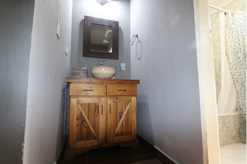 Imagen 20 de 30 de Venta Casa Quinta Virrey Del Pino Extenso Lote. Si Algo Nos Dejó La Pandemia Es La Necesidad De Vivir Con Espacio, Naturaleza Y Disfrutando De La Familia. Un Entorno Ideal Para Tu Gente. Inmobiliaria