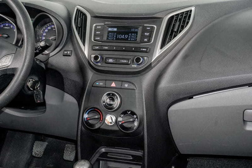 Imagem 7 de 14 de Hyundai Hb20s 1.0 Unique 2019