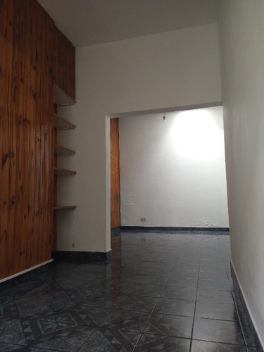 Departamento Tipo Casa En Venta Con Permuta En Lanus Este