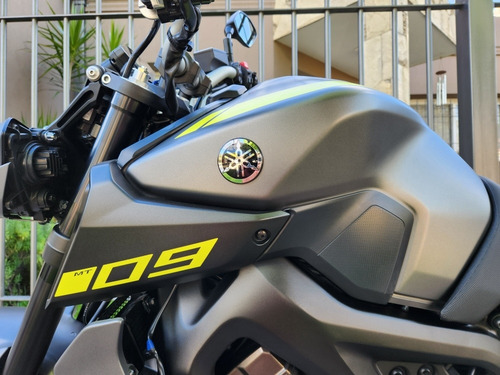 Imagen 12 de 25 de Yamaha Mt 09
