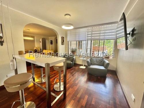 Agp Casa Duplex En Venta En La Boyera, En Calle Cerrada, Bella Área De Parrilla 25-20665 Ys