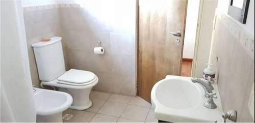 Venta - Casa Con Gran Arboleda En Sausalito - Bayugar Negocios Inmobiliarios