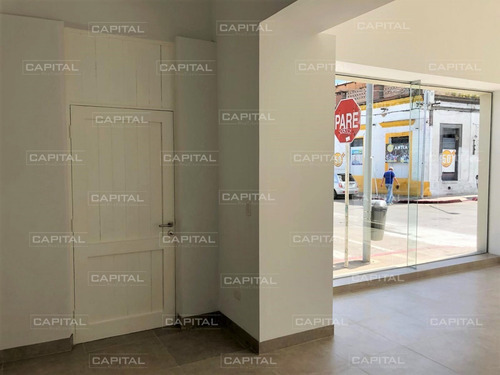 Excelente Local Comercial En Alquiler - Maldonado- Ref: 28575