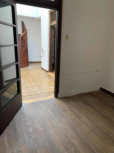 Apartamento Amplio 3 Dormitorios Y Patio - Anda