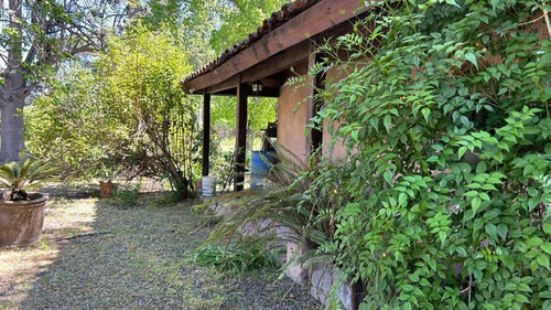 Casa En Parcela En Arriendo De 4d/3b En Calera De Tango