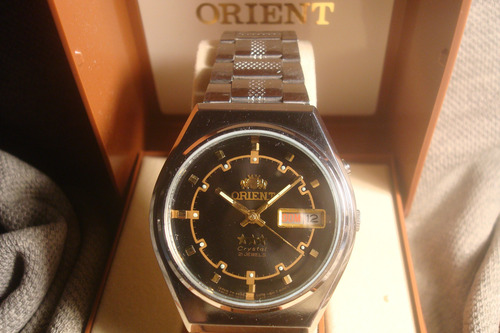 Bellisimo Reloj Orient Automatico 1970 Minimo Uso Unico Joya Acero Acero Negro Combinado Con Dorado (Usado)