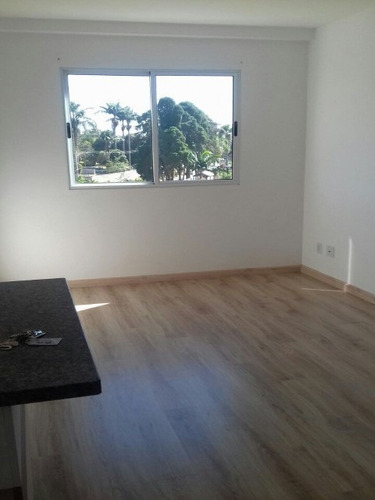 Imagem 10 de 30 de Apartamento À Venda, 2 Dormitórios E 1 Vaga De Garagem. Aceita Financiamento. - Ap00100 - 4709126