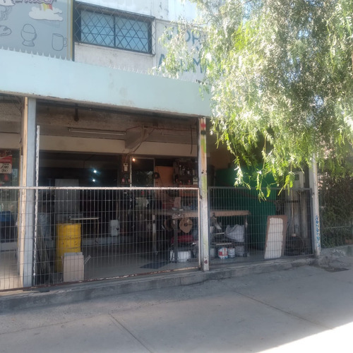 Local Comercial En Avenida