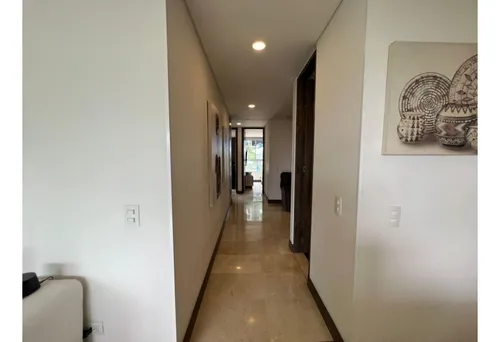 Apartamento En Arriendo Amoblado En El Poblado Milla De Oro