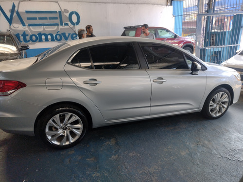 Citroën C4 Lounge 2.0 Tendance Flex Aut. 4p