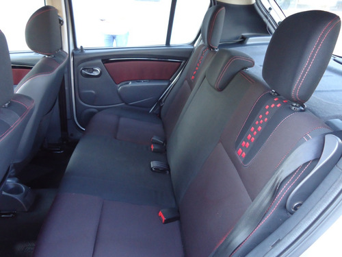 Imagem 9 de 11 de Renault Sandero - 2011/2012 1.6 Flex Stepway Manual