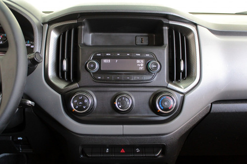 Imagem 11 de 14 de Chevrolet S10 2.8 Ls 4x4 Cd Turbo Diesel Manual - 2020 - Br