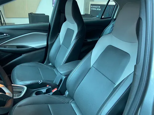 Chevrolet Onix 1.0T Premier Hatch At