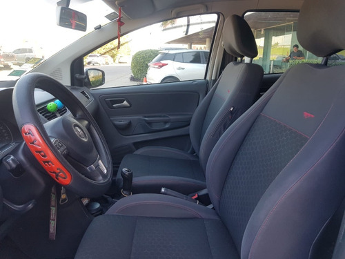 Imagen 8 de 13 de Volkswagen Crossfox 1.6 Comfortline Ll Alt