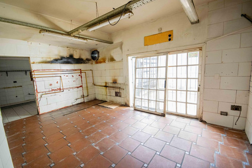 Terreno Comercial En Venta En Acassuso.
