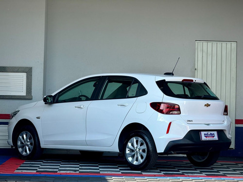Chevrolet Onix HATCH LT 1.0 12V Flex 5p Mec.