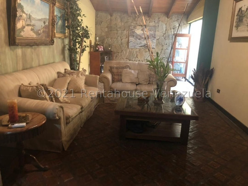 Imagen 2 de 12 de Andreina Gonzalez Vende Casa En Altos De Guataparo Valencia 22-13097