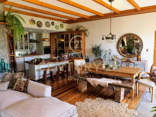 Casa Con Orilla De Lago, Puerto Varas, 3 Dormitorios, 2 B...