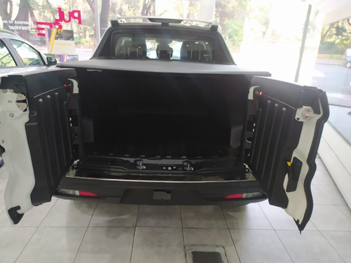 Imagen 5 de 15 de Fiat Toro 2.0 T Volcano 4x4 At9! Contado - Financiado! Lh1