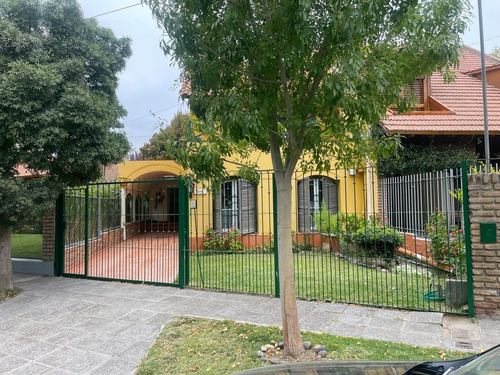 Casa 4 Dormitorios | Los Tordos | Cipoletti