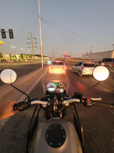 Imagen 8 de 17 de Royal Enfield Himalayan