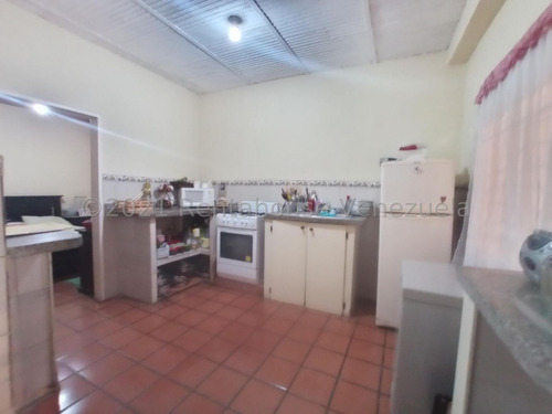 Imagen 6 de 15 de Casa En Venta El Macaro Turmero 22-11901 Ag