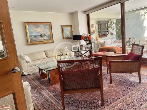 Departamento En Venta De 4 Dorm. En Las Condes, Jardín,
