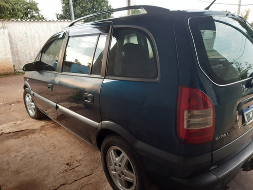 Imagem 9 de 10 de Zafira Cd